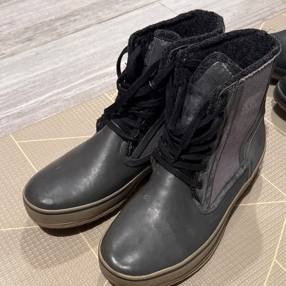 Sorel men’s woodbine boots - Picture 3 of 6